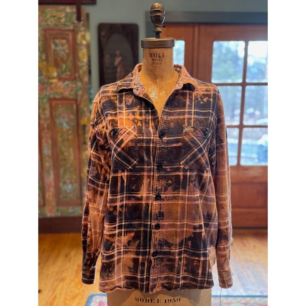 Distressed/ Reworked Flannel | Boho Floral Heritage| One of a kind Patchwork - Picture 5 of 7